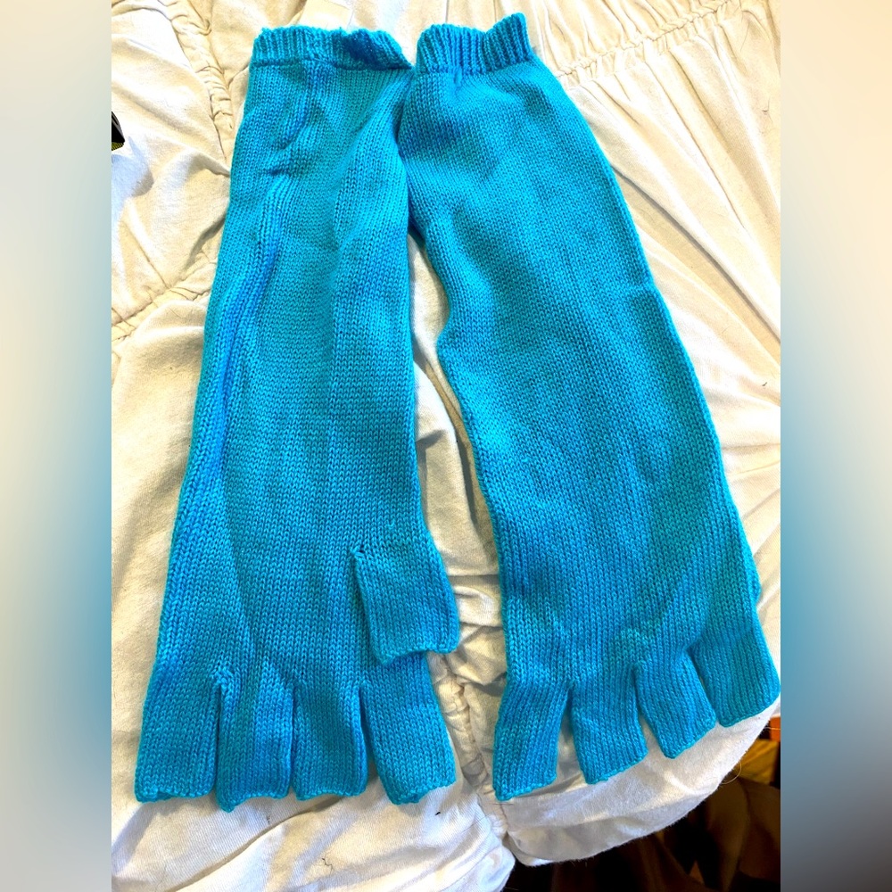Ann Taylor light weight fingerless long gloves